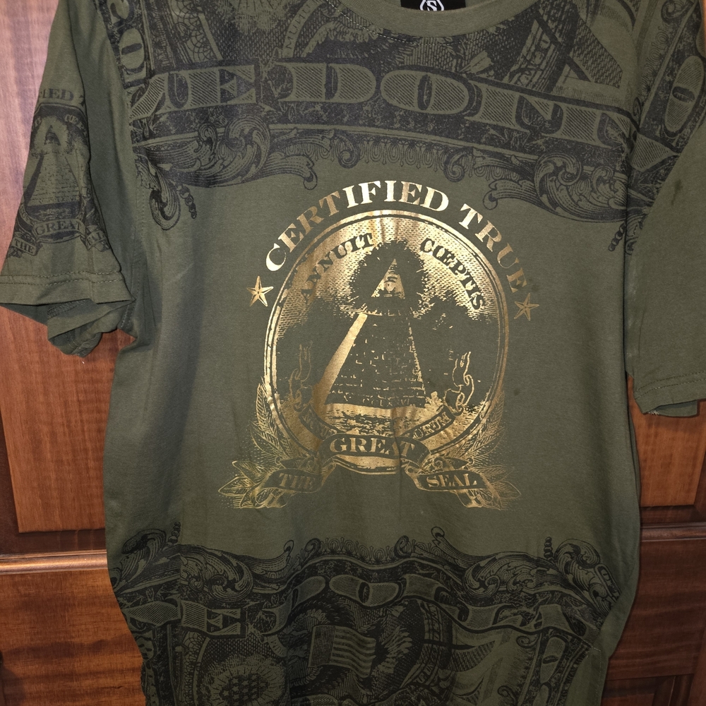 Graphic Olive T-Shirt